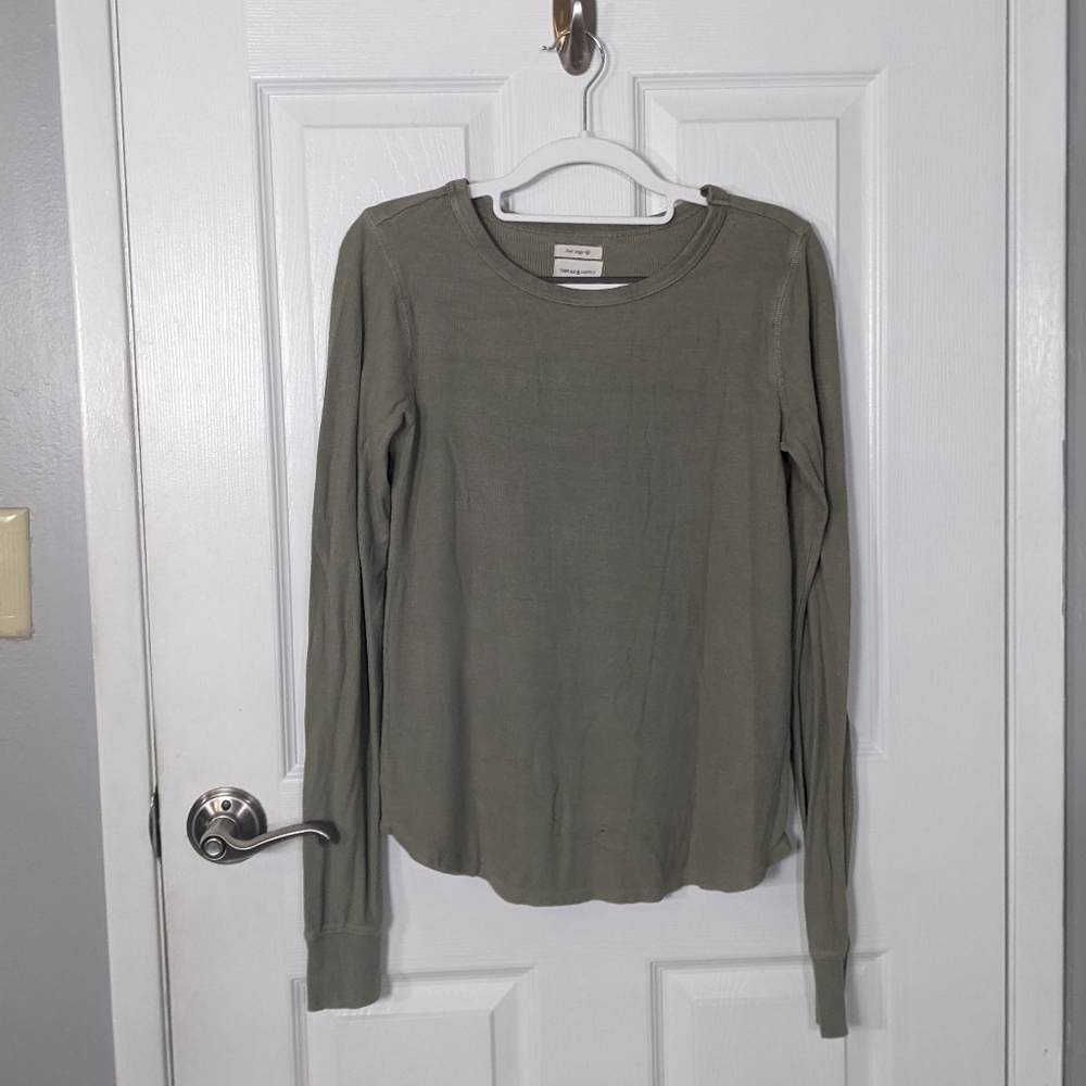 Thread & Supply That Cozy Life Sage Green Long‎ Sleeve Ribbed Top Size S *Flaw